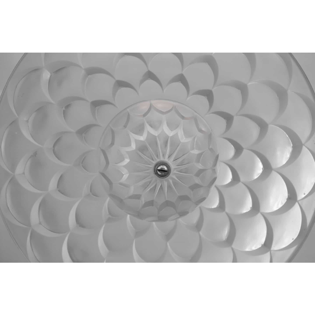 René LALIQUE Lustre « Vérone », dit aussi « Dahlia » 1927 | Biron René LALIQUE Lustre "Vérone", dit aussi "Dahlia" 1927
