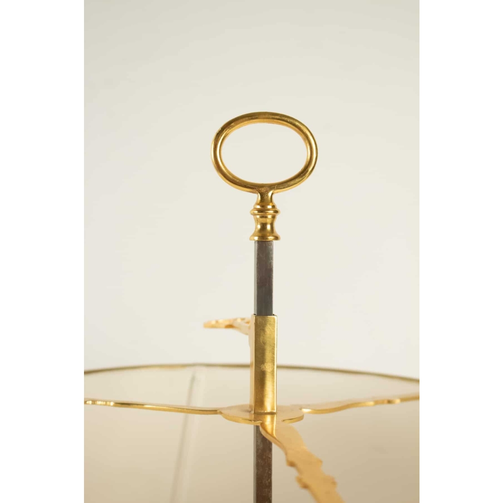 Lampe bouillotte de style Louis XVI. | Biron Lampe bouillotte de style Louis XVI.