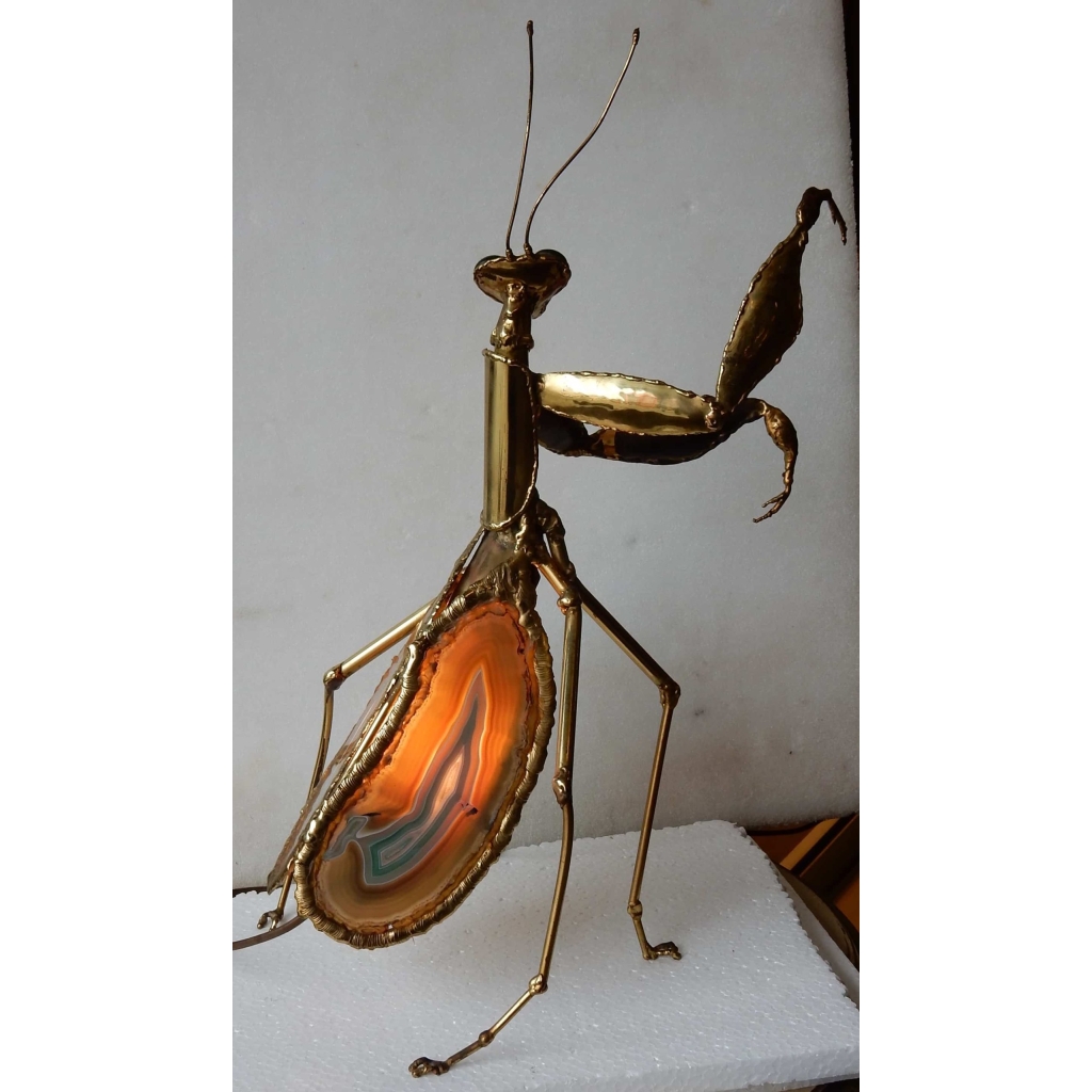 1970′ Lampe Mante Religieuse En Laiton Avec Agates Eclairante Signée Isabelle Faure | Biron 1970' Lampe Mante Religieuse En Laiton Avec Agates Eclairante Signée Isabelle Faure