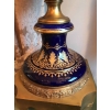 Paire de vases en porcelaine bleu de Sèvres et bronze doré. Réf: 368. | Biron Paire de vases en porcelaine bleu de Sèvres et bronze doré. Réf: 368.
