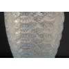 RENÉ LALIQUE Vase « Guirlandes » Opalescent – | Biron RENÉ LALIQUE Vase "Guirlandes" Opalescent -