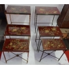 1970′ Paire de Séries de 3 Tables Gigognes Style Maison Bagués Decor Bambou en Bronze Doré Plateaux avec Laque de Chine Rouge Decor de Paysage Avec Oiseau | Biron 1970' Paire de Séries de 3 Tables Gigognes Style Maison Bagués Decor Bambou en Bronze Doré Plateaux avec Laque de Chine Rouge Decor de Paysage Avec Oiseau