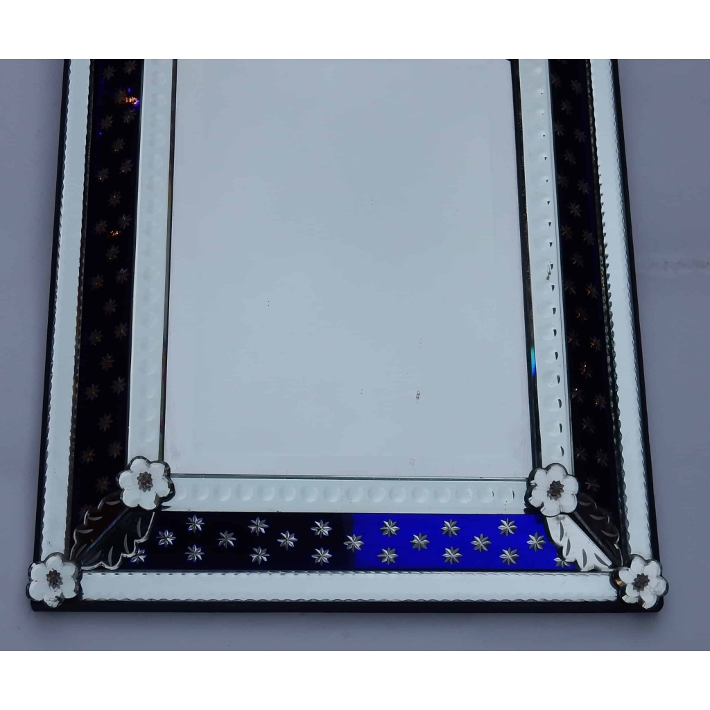 1940/50 ‘ Miroir N3 Venise Rectangulaire à Fronton Avec Cadre en Verre Bleu Orné D Etoiles Argentées Centre Biseauté | Biron 1940/50 ' Miroir N3 Venise Rectangulaire à Fronton Avec Cadre en Verre Bleu Orné D Etoiles Argentées Centre Biseauté