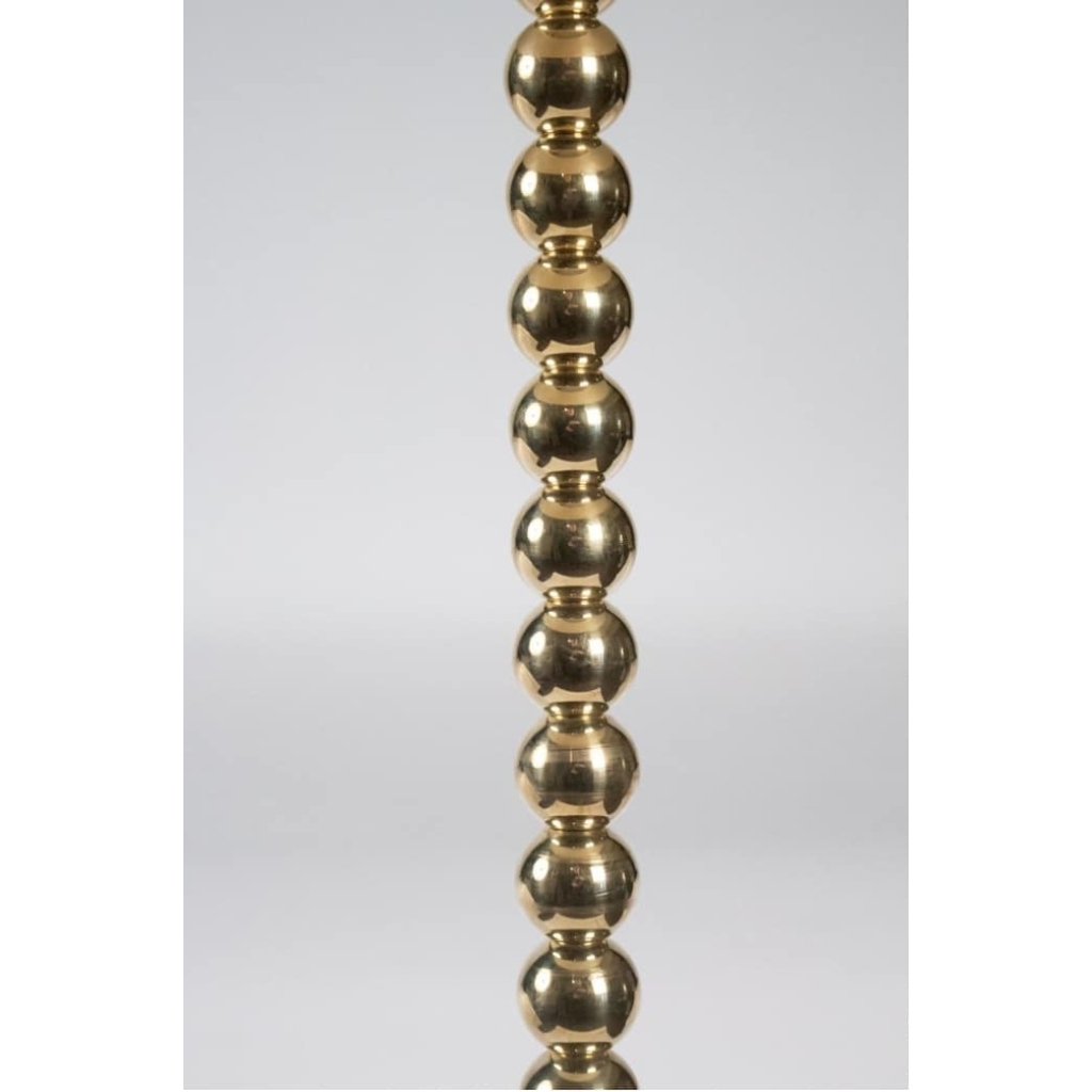Paire de lampadaires perles en boule de laiton massif.
