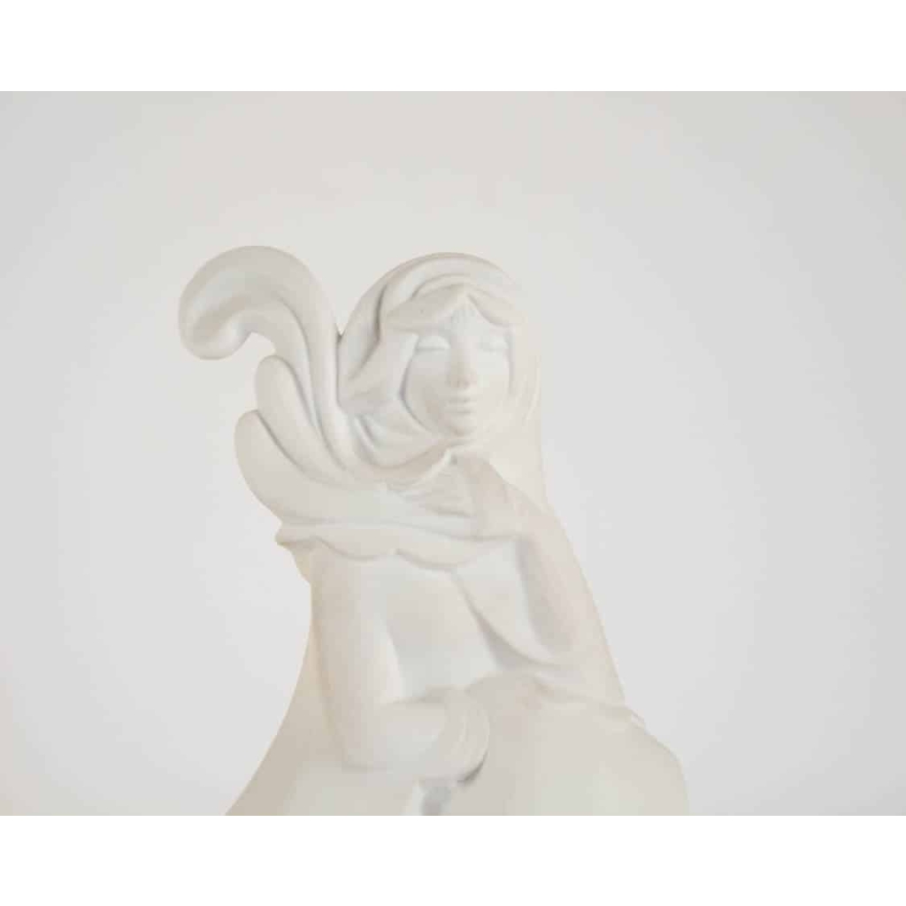 Sculpture en porcelaine, Manufacture de Sèvres & Anie Mouroux – céramique année 30 | Biron Sculpture en porcelaine, Manufacture de Sèvres & Anie Mouroux - céramique année 30
