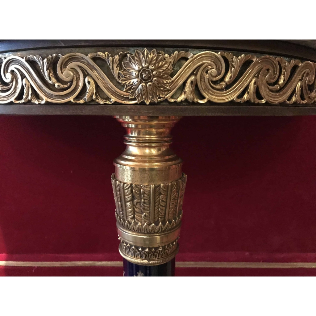 Console en porcelaine de Sèvres. Réf: 332. | Biron Console en porcelaine de Sèvres. Réf: 332.