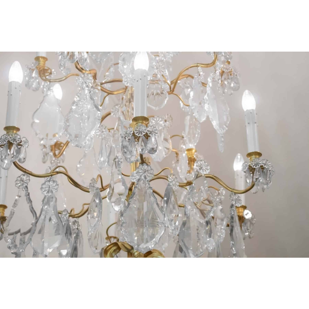 Spectaculaire Paire De Lustres, 1930-1940 En Bronze Doré Et Importantes Pampilles En Cristal | Biron Spectaculaire Paire De Lustres, 1930-1940 En Bronze Doré Et Importantes Pampilles En Cristal
