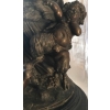 Bronze à patine brune, sur socle de marbre noir, la jeune femme au tambourin. D’après Clodion. Réf: Charles 14. | Biron Bronze à patine brune, sur socle de marbre noir, la jeune femme au tambourin. D'après Clodion. Réf: Charles 14.