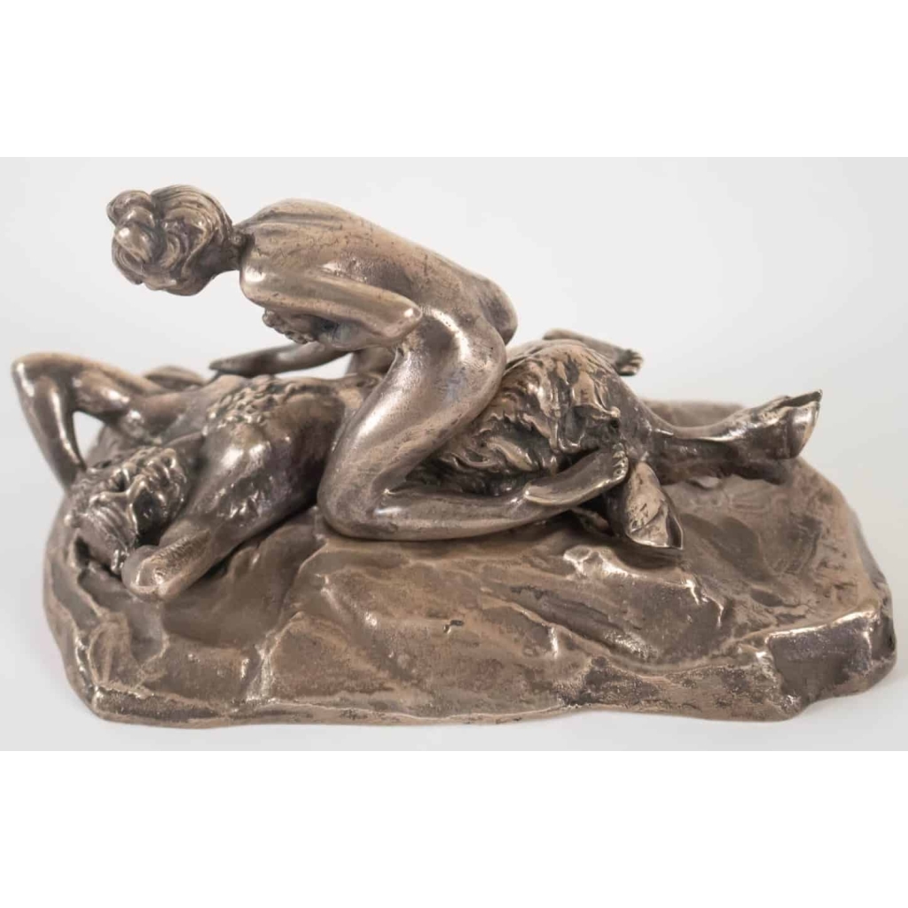 Bronze érotique russe en argent massif, signé. Réf: 156. | Biron Bronze érotique russe en argent massif, signé. Réf: 156.