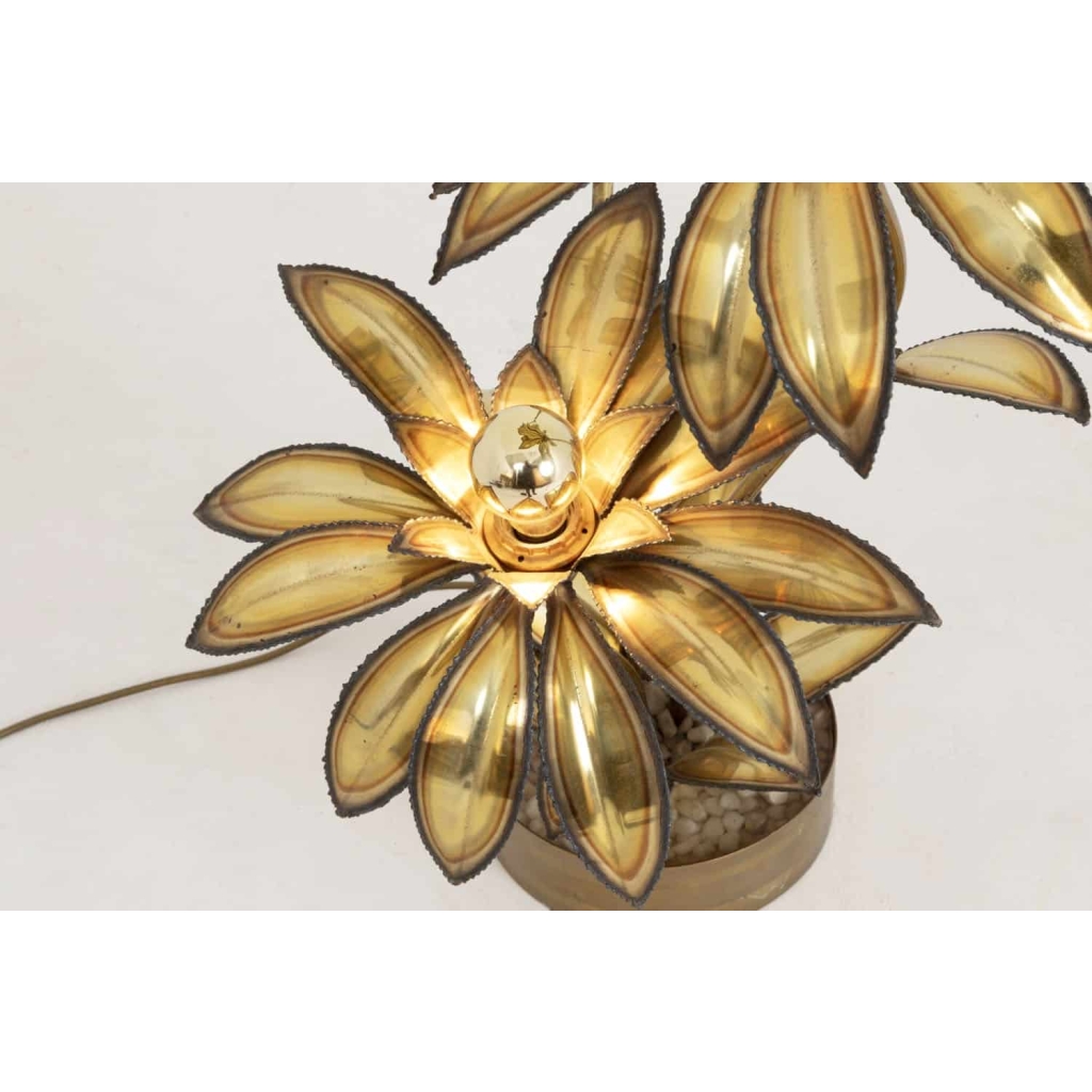 Maison Jansen, Lampe fleur en laiton doré, années 1970 | Biron Maison Jansen, Lampe fleur en laiton doré, années 1970