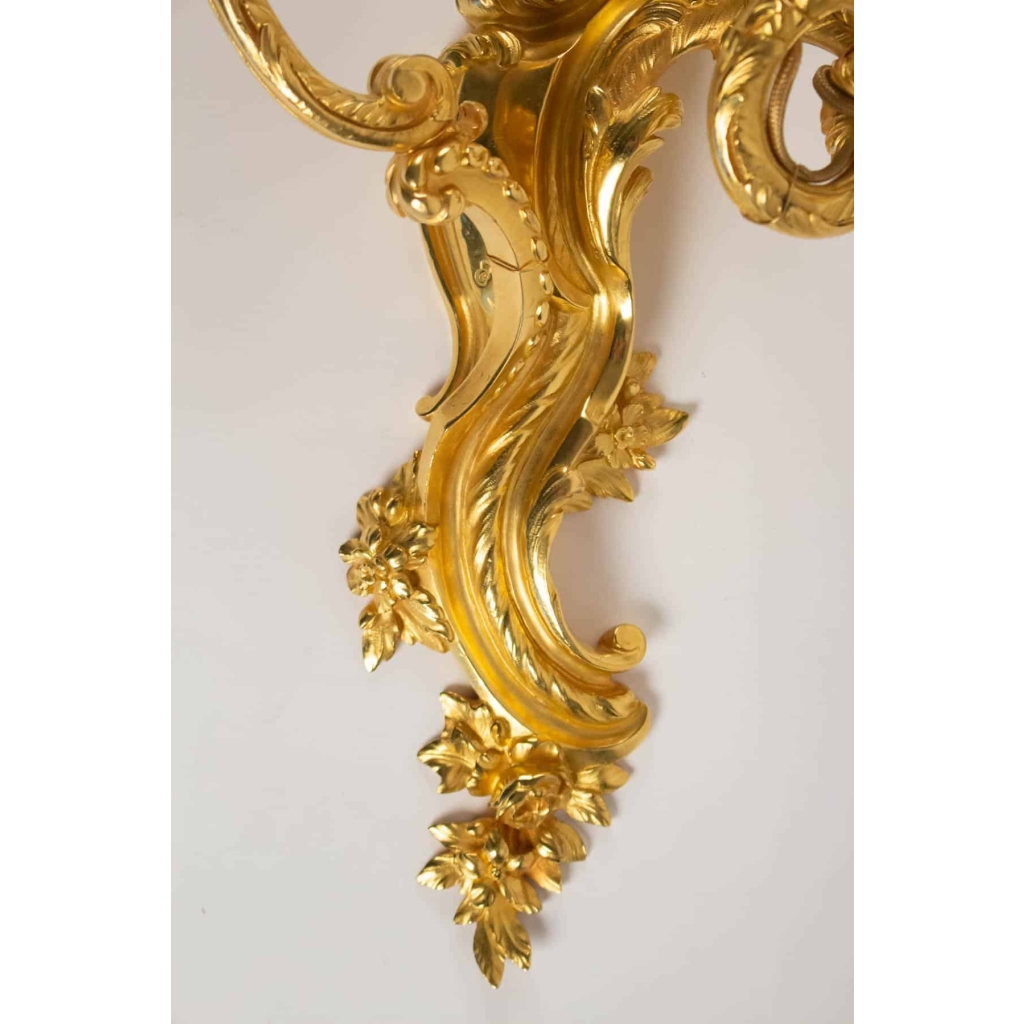 Paire d’appliques de style Louis XV. | Biron Paire d'appliques de style Louis XV.