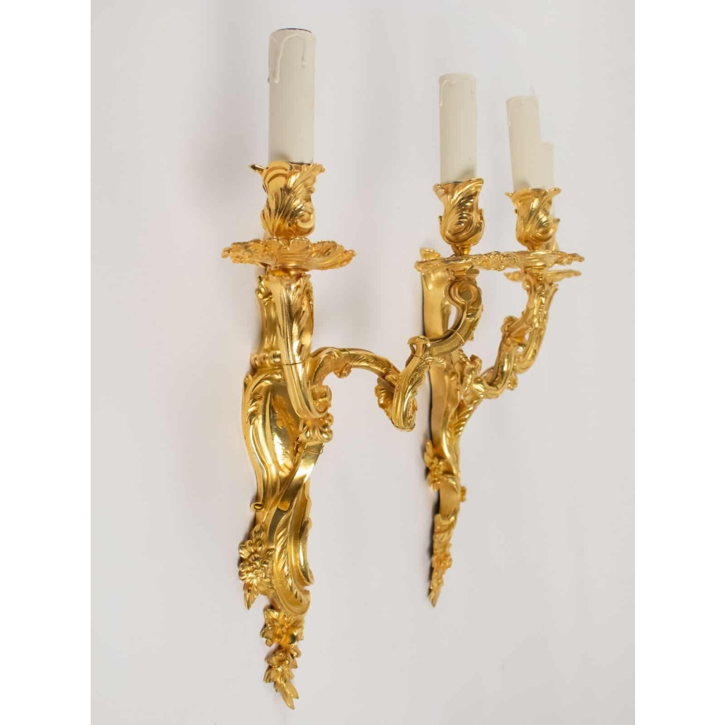 Paire d’appliques de style Louis XV. | Biron Paire d'appliques de style Louis XV.