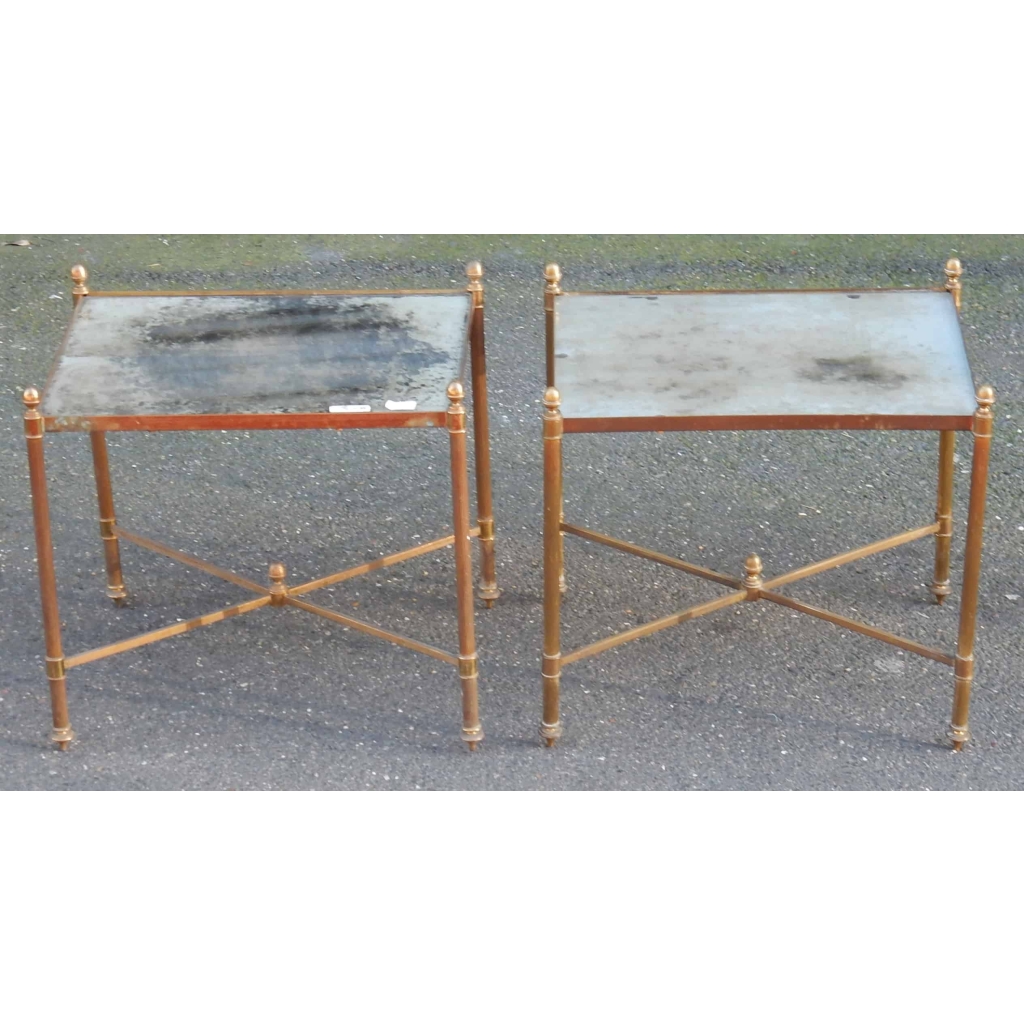 1950/70′ Paire de Bouts de Canapés Bronze Modéle Bambou , Plateau en miroir oxydés vieillis Style Maison Bagués 41 X 32 cm | Biron 1950/70' Paire de Bouts de Canapés Bronze Modéle Bambou , Plateau en miroir oxydés vieillis Style Maison Bagués 41 X 32 cm