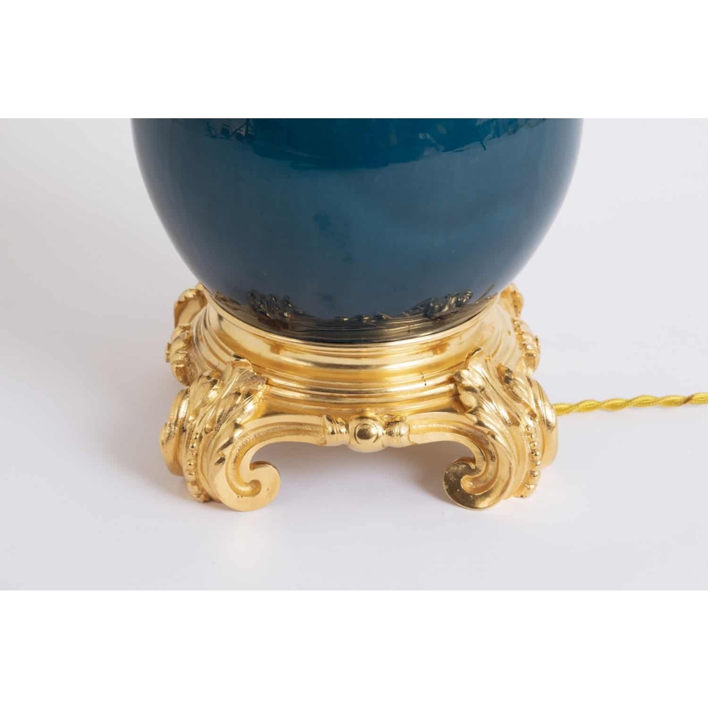 Théodore Deck, Paire de lampes en porcelaine bleue, vers 1880