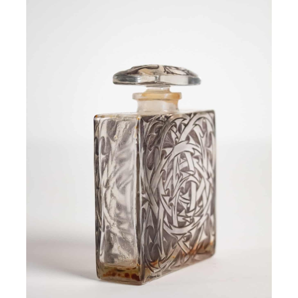 Rene Lalique pour Volnay :Flacon » Entrelacs » | Biron Rene Lalique pour Volnay :Flacon " Entrelacs"
