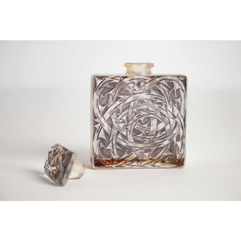 Rene Lalique pour Volnay :Flacon » Entrelacs » | Biron Rene Lalique pour Volnay :Flacon " Entrelacs"