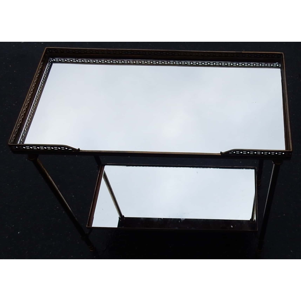 1970′ Bout de Canapé Rectangulaire Maison Baguès Plateaux Miroirs avec Galeries Ajourées 50,5 x 25,5 cm | Biron 1970' Bout de Canapé Rectangulaire Maison Baguès Plateaux Miroirs avec Galeries Ajourées 50,5 x 25,5 cm