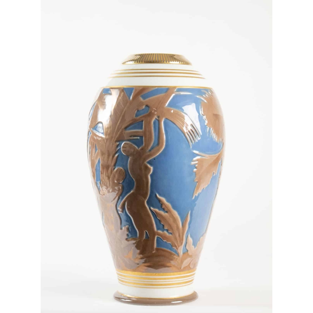 Grand vase en porcelaine de Sèvres à décor africaniste – céramique art déco | Biron |||||||