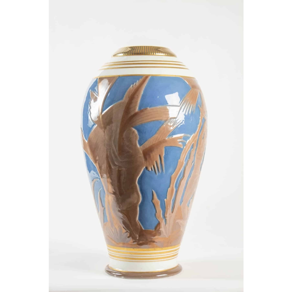Grand vase en porcelaine de Sèvres à décor africaniste – céramique art déco | Biron Grand vase en porcelaine de Sèvres à décor africaniste - céramique art déco
