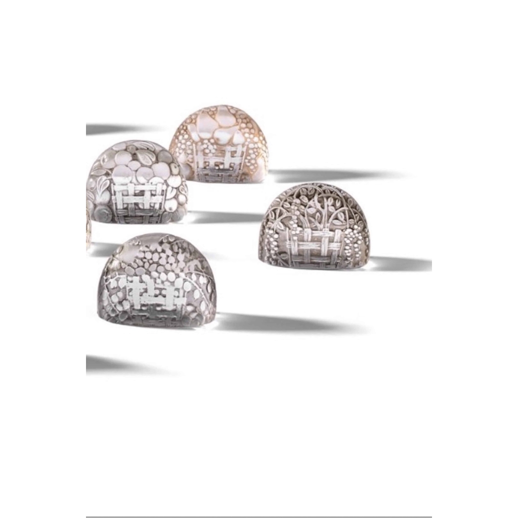 Rene Lalique 12 Portes menus « FRUIT »Set of Twelve Menu Holder | Biron Rene Lalique 12 Portes menus "FRUIT"Set of Twelve Menu Holder