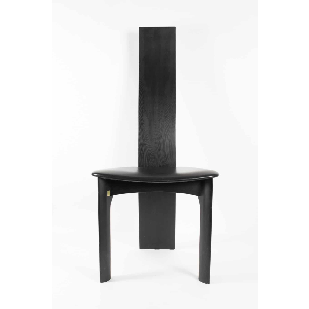 Suite De 4 Fauteuils En Chêne Laqué Noir