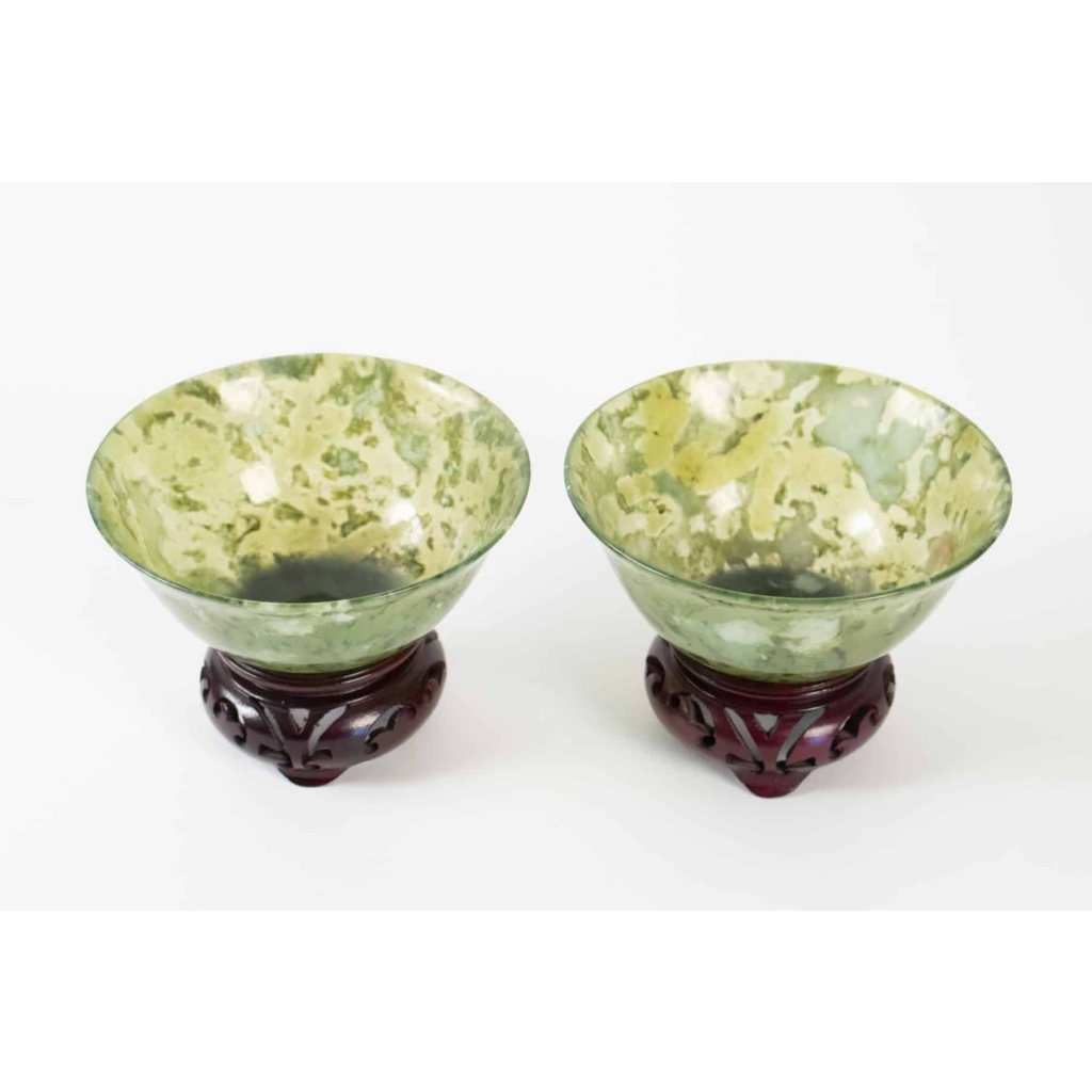 Paire De Coupes En Jadéïte, Art d’Asie, Antiquité, Début Du XXème Siècle, Chine | Biron Paire De Coupes En Jadéïte, Art d'Asie, Antiquité, Début Du XXème Siècle, Chine