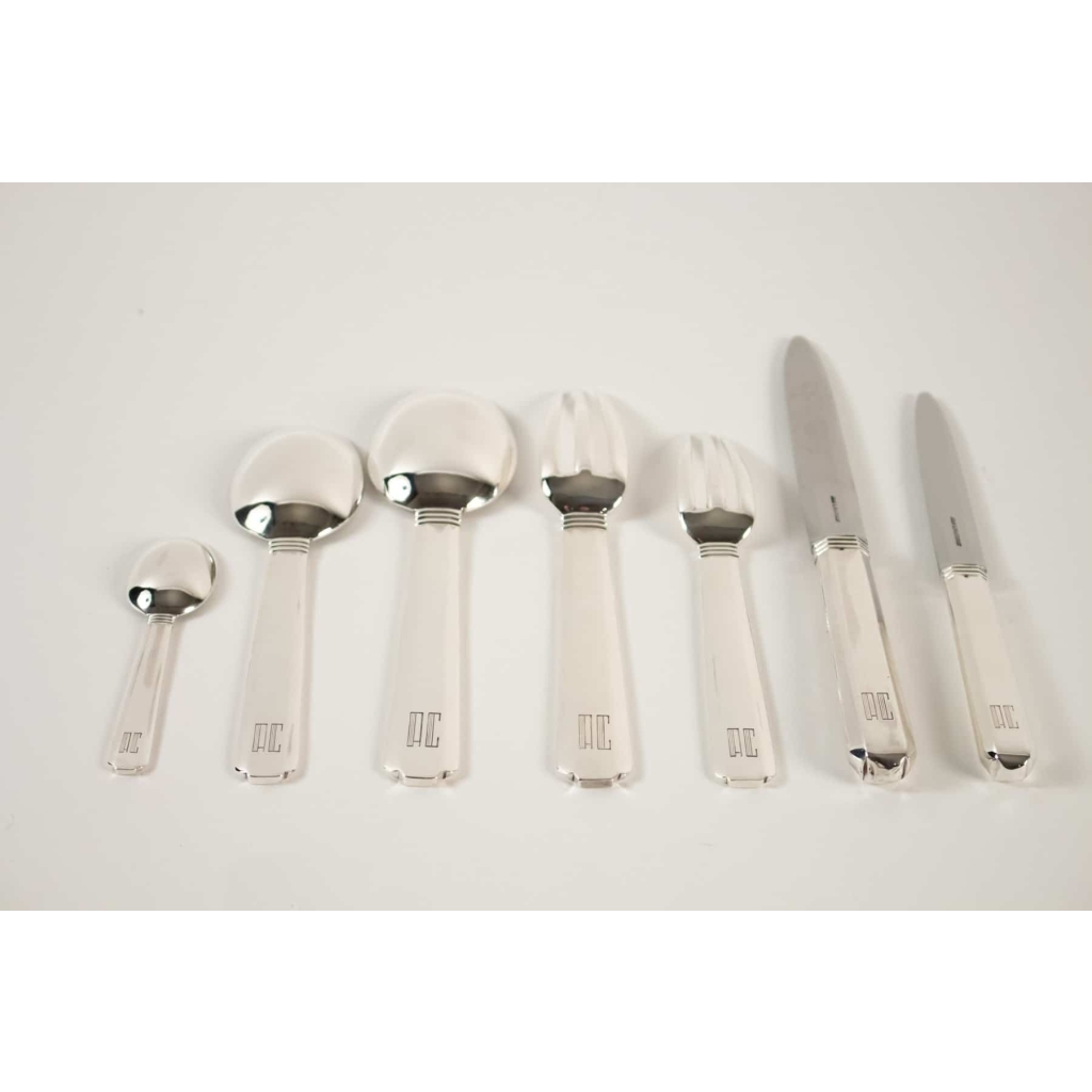 Jean Puiforcat « Bayonne » Flatware , circa 1924 :92 pieces | Biron Jean Puiforcat "Bayonne" Flatware , circa 1924 :92 pieces