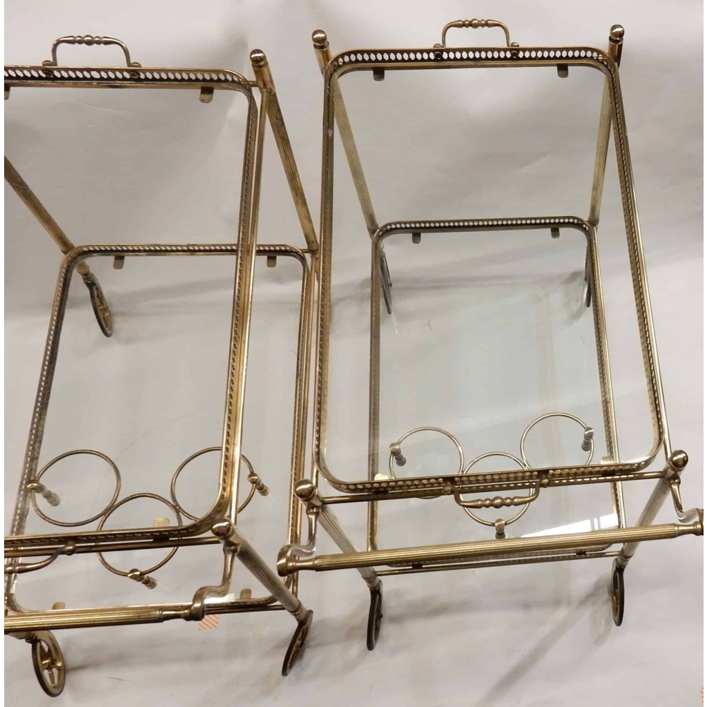 1950/70 Paire de Dessertes Roulantes Maison Bagués en Laiton Style L XVI