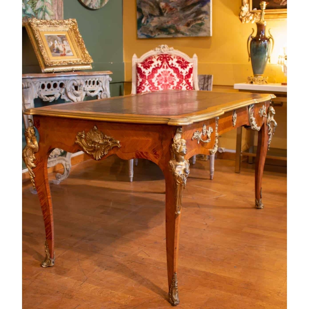 Bureau Plat De Style Louis XV, Signé Sormani, XIXème Siècle.