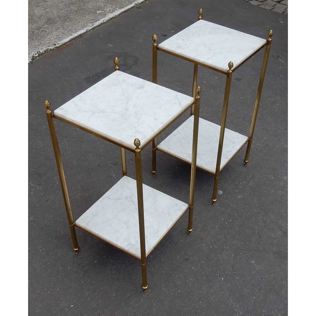 1950/70' Paire d'Etagères en Laiton à 2 Niveaux Maison Bagués Plateaux Marbre Blanc Veiné 33 X 33 cm