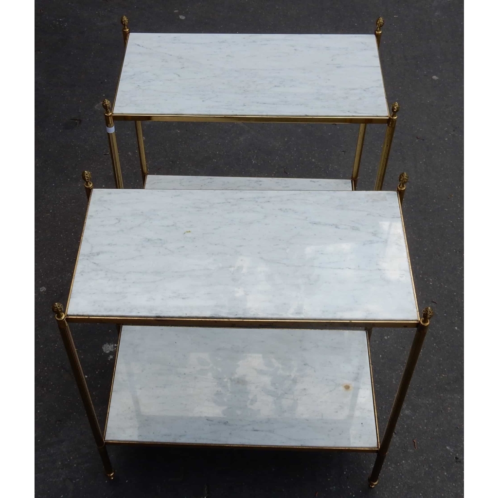 1950/70' Paire d'Etagères en Laiton à 2 Niveaux Maison Bagués Plateaux Marbre Blanc Veiné 33 X 61 cm