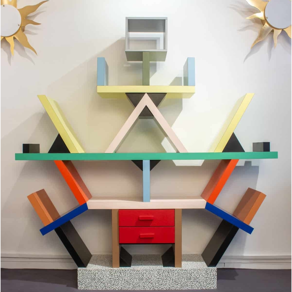 bibliothèque Carlton d’Ettore Sottsass pour Memphis Milano | Biron |||||