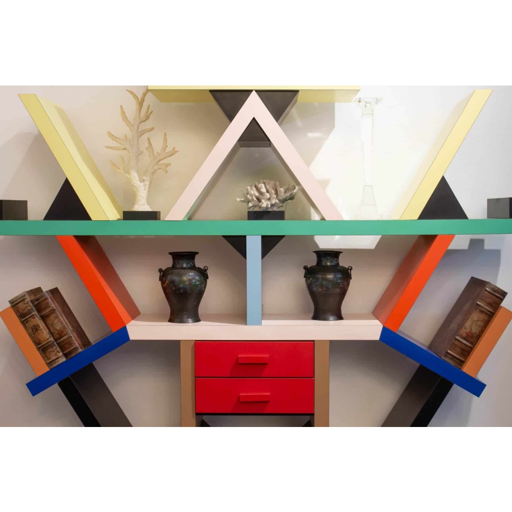 bibliothèque Carlton d’Ettore Sottsass pour Memphis Milano | Biron bibliothèque Carlton d'Ettore Sottsass pour Memphis Milano