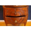 Commode provençale d’époque Louis XV (1724 – 1774). | Biron Commode provençale d'époque Louis XV (1724 - 1774).