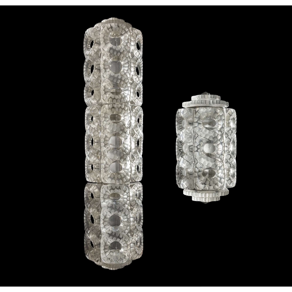 Marc Lalique » Seville » Monumentale Applique | Biron Marc Lalique " Seville" Monumentale Applique
