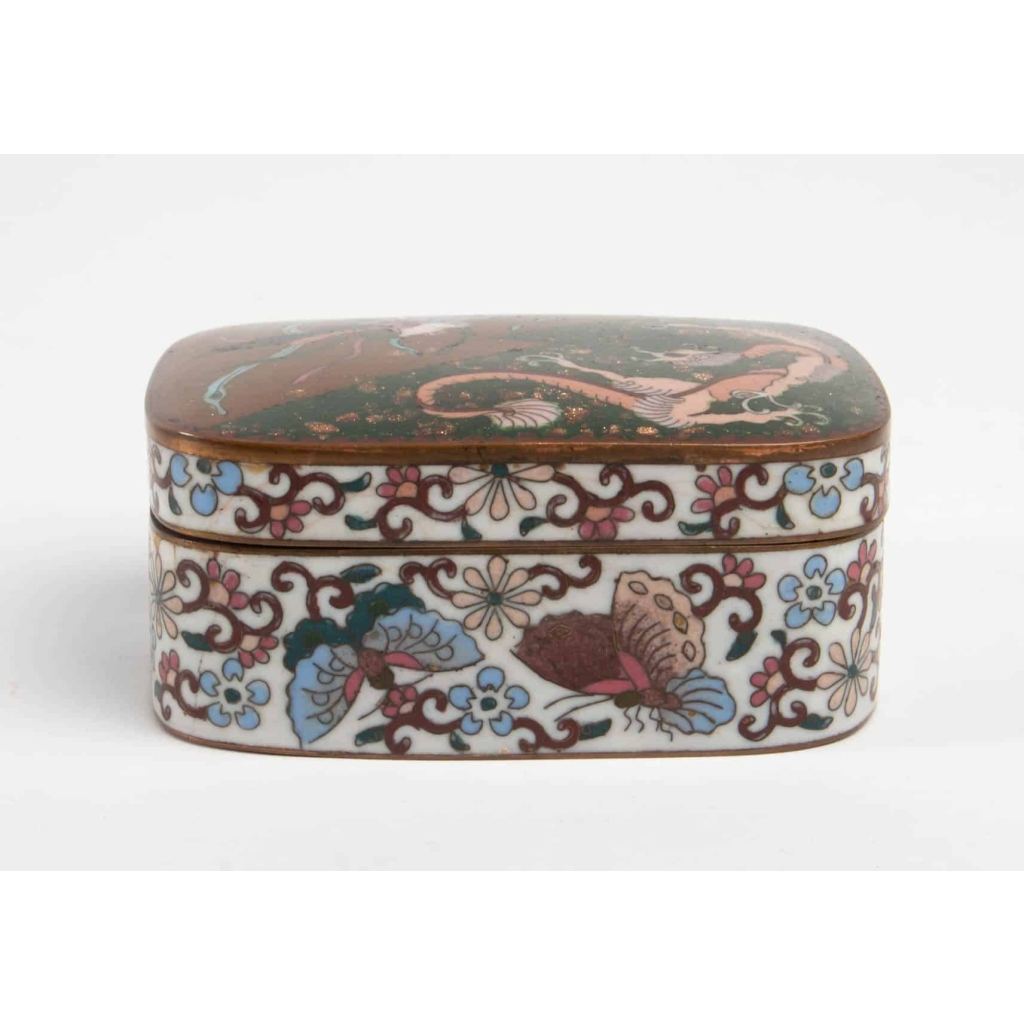 Boite En Emaux Cloisonnés Sur Cuivre à Décor De Dragon Et Phénix, Japon, Vers 1880