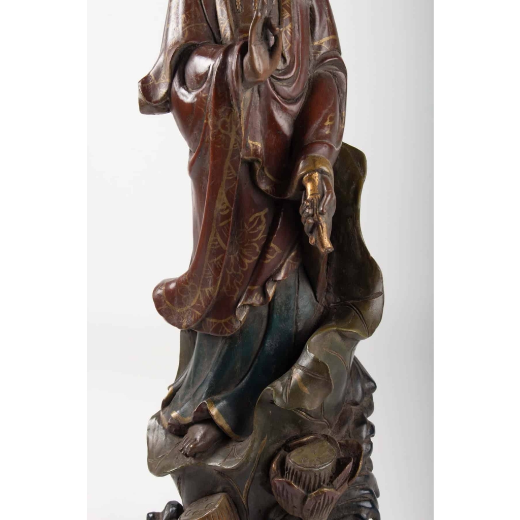 Guanyin en Bois Sculpté et Polichromie, Chine | Biron Guanyin en Bois Sculpté et Polichromie, Chine