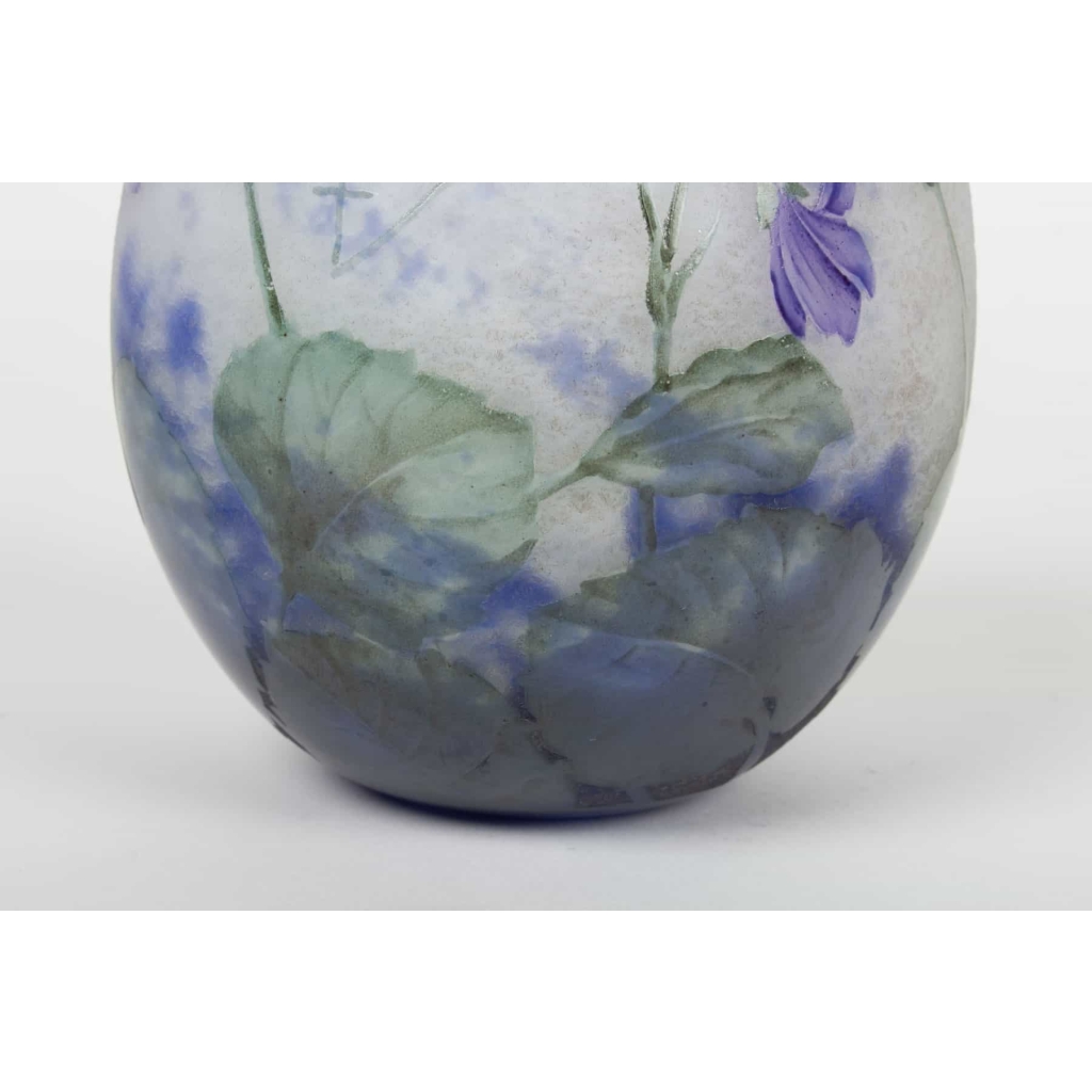 Daum Vase œuf « Violettes » | Biron Daum Vase œuf "Violettes"