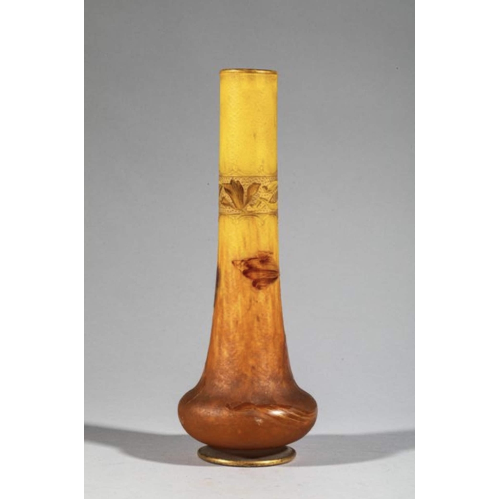 DAUM Nancy. Vase « coquelicots » émaillé | Biron |||