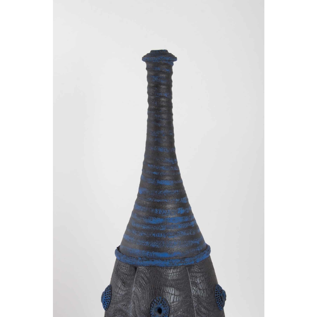 Bouteille noire par Emmanuel Peccatte ( 1974 – 2015 ), céramique contemporaine | Biron Bouteille noire par Emmanuel Peccatte ( 1974 - 2015 ), céramique contemporaine