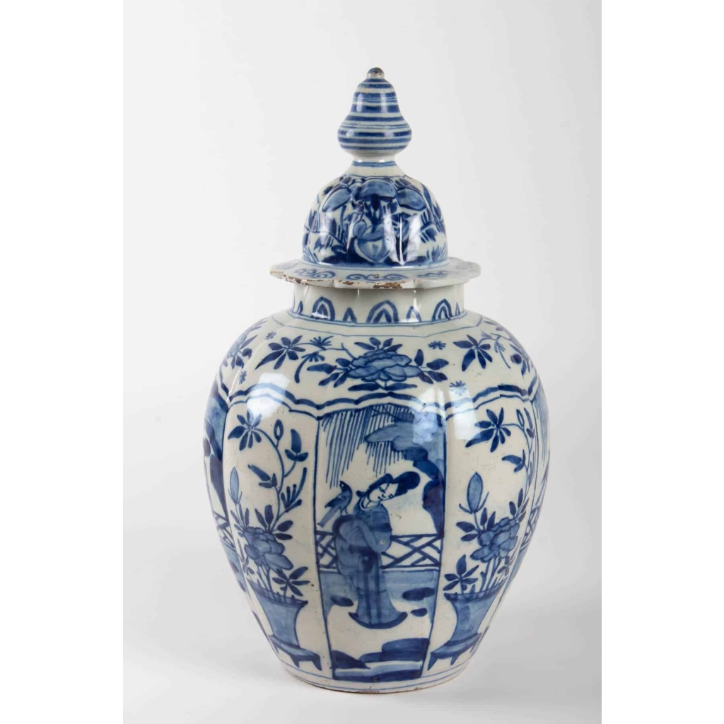 Paire de vases en faïence de Delft | Biron Paire de vases en faïence de Delft