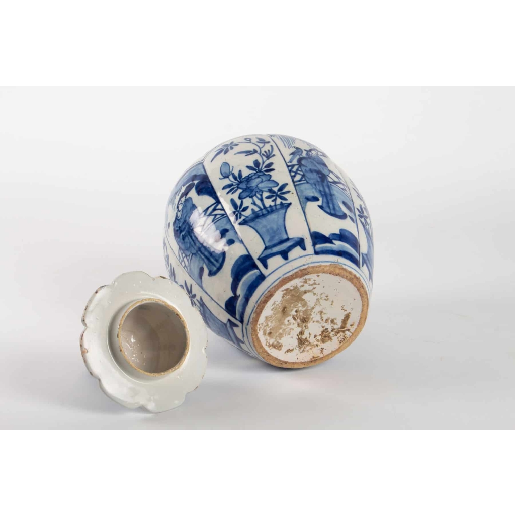 Paire de vases en faïence de Delft | Biron Paire de vases en faïence de Delft
