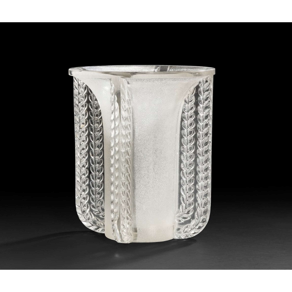 RENÉ LALIQUE Vase » Marignane » | Biron |
