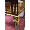 Grand bureau plat en acajou et bronze doré. Réf: 212. | Biron Grand bureau plat en acajou et bronze doré. Réf: 212.