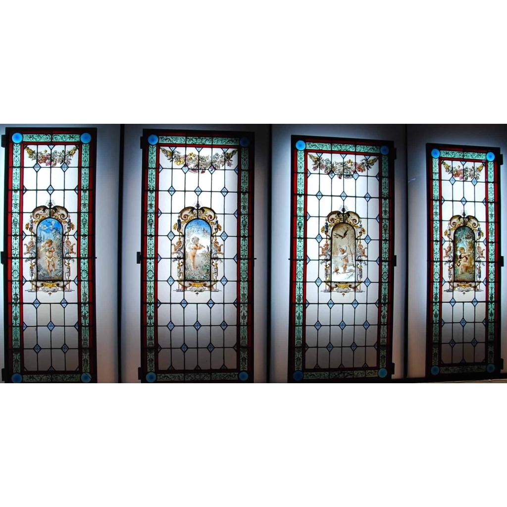 Vitraux les 4 saisons signés Manigot et Pizzagali daté 1886 | Biron |||||