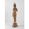 Déesse Indonésienne en Métal Doré Tenant une Fleur de Lotus, 1920-1940 | Biron Déesse Indonésienne en Métal Doré Tenant une Fleur de Lotus, 1920-1940
