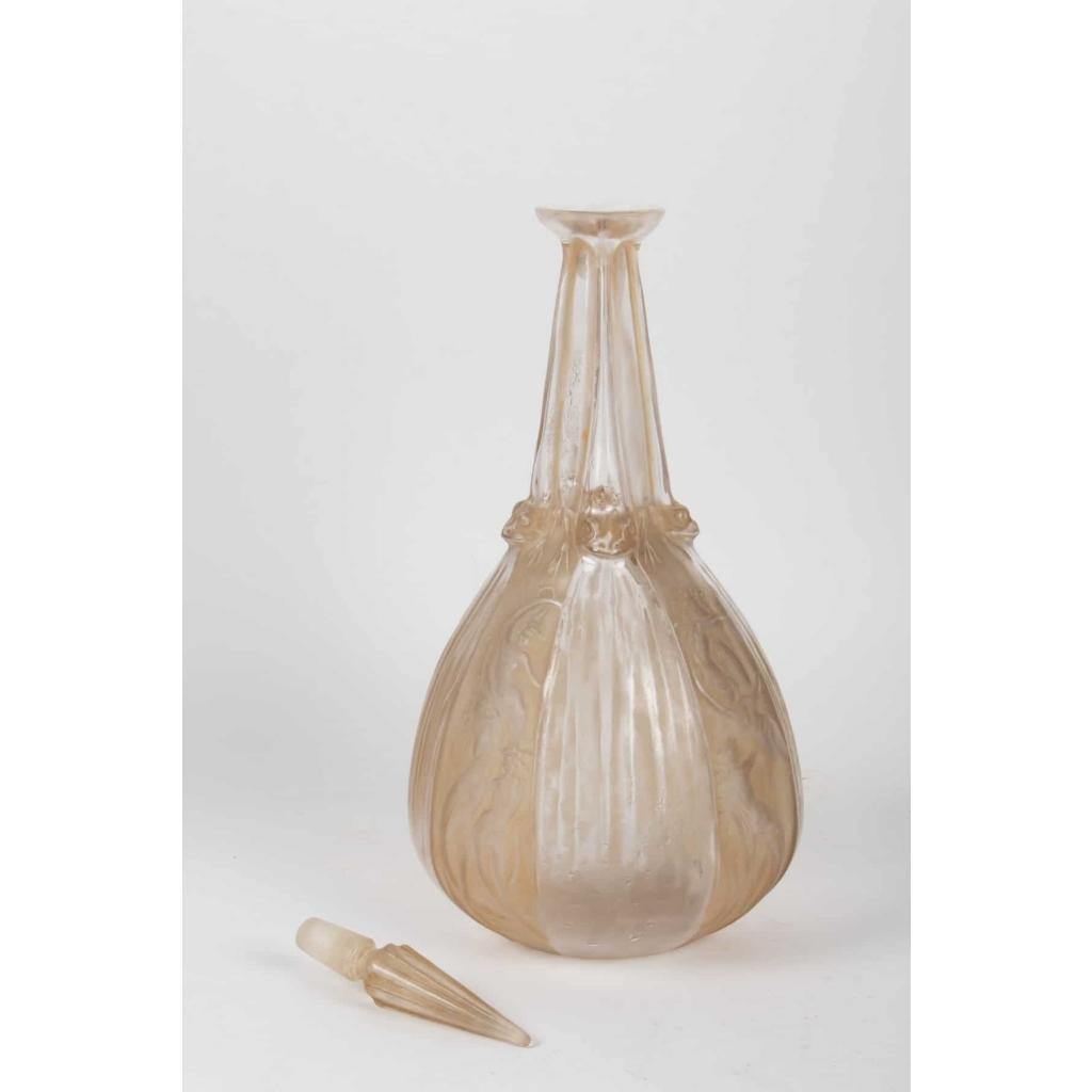 René Lalique : Carafe « Sirènes et Grenouilles » | Biron René Lalique : Carafe "Sirènes et Grenouilles"