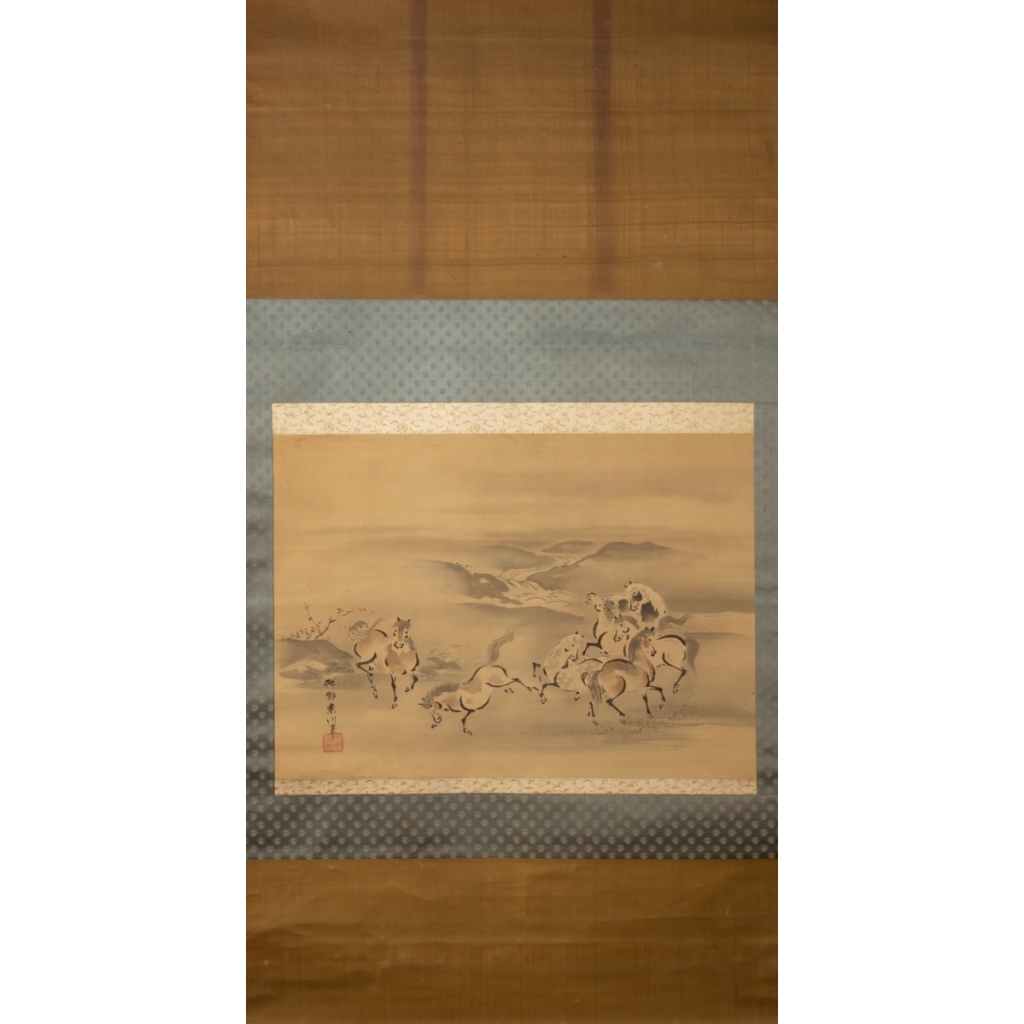 Kano Akinobu (狩野章信 – connu sous le nom de Kano Shoshin, Taigensai – 大玄齋- ou Sosen – 素川), Japon 1763 – 1826, Peinture de Chevaux en Liberté à Cote d’une Rivière, Kakemono (Rouleau Suspendu), Peinture sur Papier | Biron Kano Akinobu (狩野章信 – connu sous le nom de Kano Shoshin, Taigensai - 大玄齋- ou Sosen - 素川), Japon 1763 – 1826, Peinture de Chevaux en Liberté à Cote d’une Rivière, Kakemono (Rouleau Suspendu), Peinture sur Papier