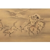Kano Akinobu (狩野章信 – connu sous le nom de Kano Shoshin, Taigensai – 大玄齋- ou Sosen – 素川), Japon 1763 – 1826, Peinture de Chevaux en Liberté à Cote d’une Rivière, Kakemono (Rouleau Suspendu), Peinture sur Papier | Biron Kano Akinobu (狩野章信 – connu sous le nom de Kano Shoshin, Taigensai - 大玄齋- ou Sosen - 素川), Japon 1763 – 1826, Peinture de Chevaux en Liberté à Cote d’une Rivière, Kakemono (Rouleau Suspendu), Peinture sur Papier