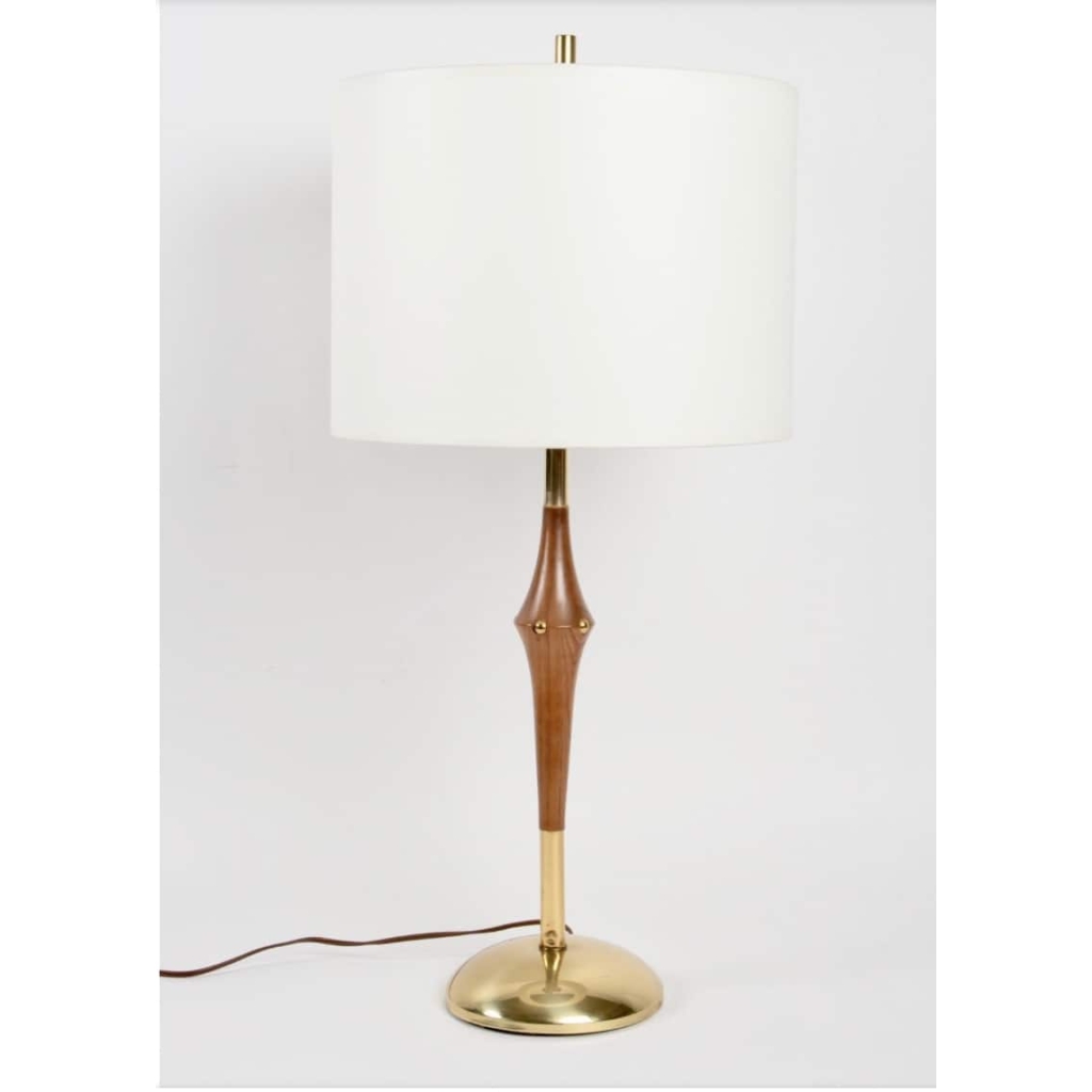 Paire de lampes de table en acajou et laiton des années 1960 | Biron Paire de lampes de table en acajou et laiton des années 1960